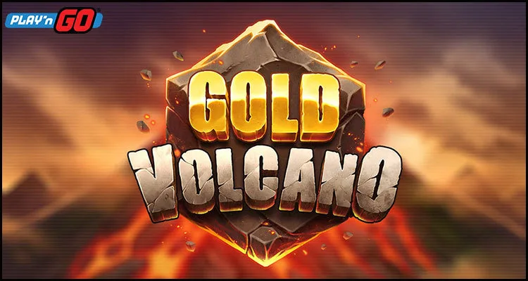 Logotipo de Play'n GO junto al emblema de piedra de Gold Volcano sobre un fondo de lava